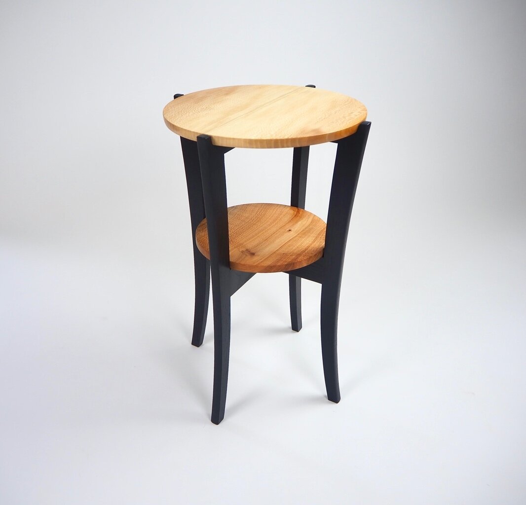 B. P. John Furniture End Table PFS テーブル B. P. John Furniture End Table PFS テーブル